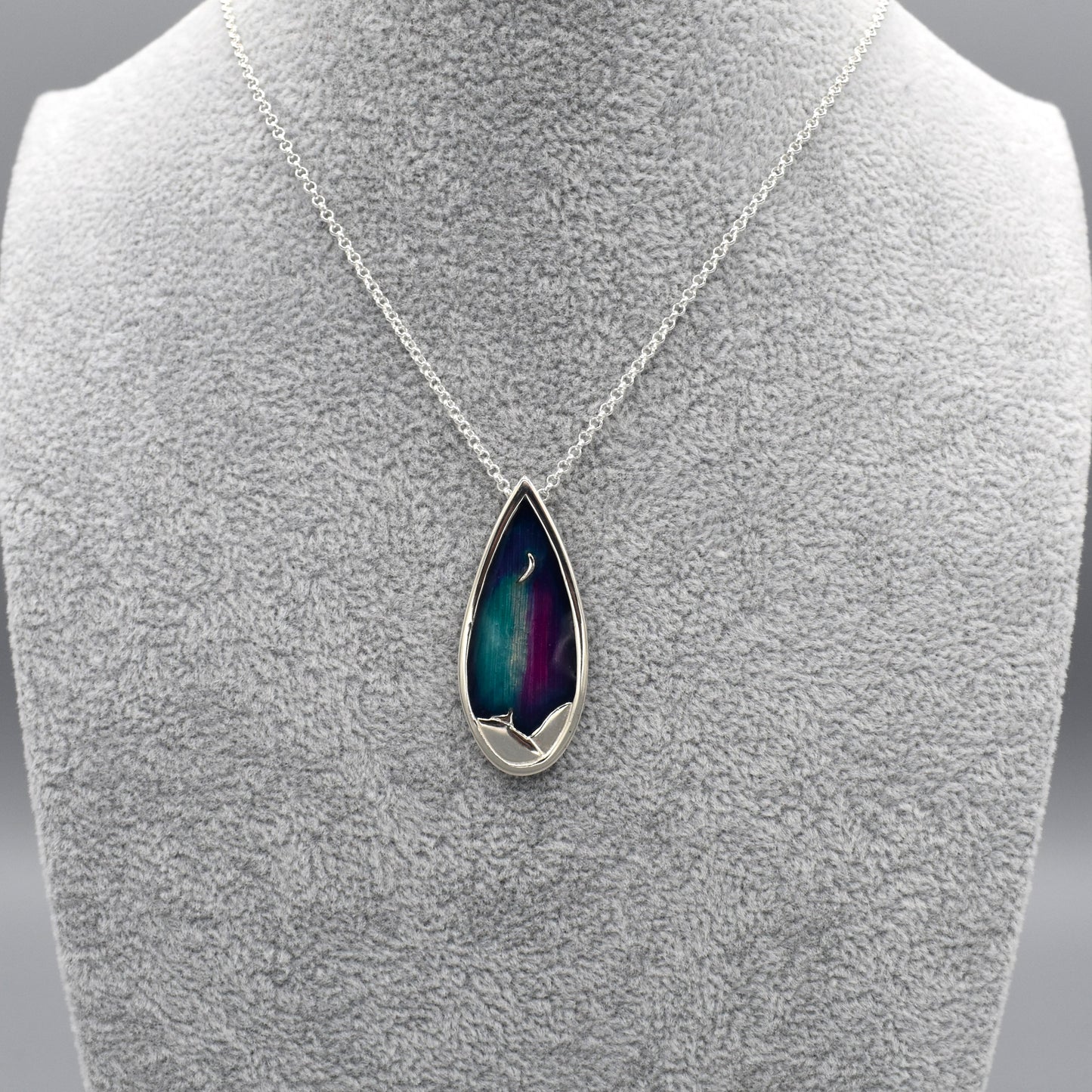 Mirrie Dancers Teardrop | Large Pendant
