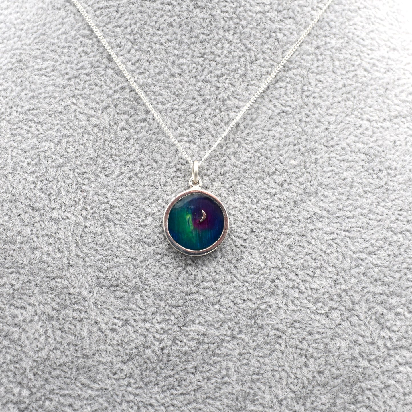 Mirrie Dancers | Small Pendant