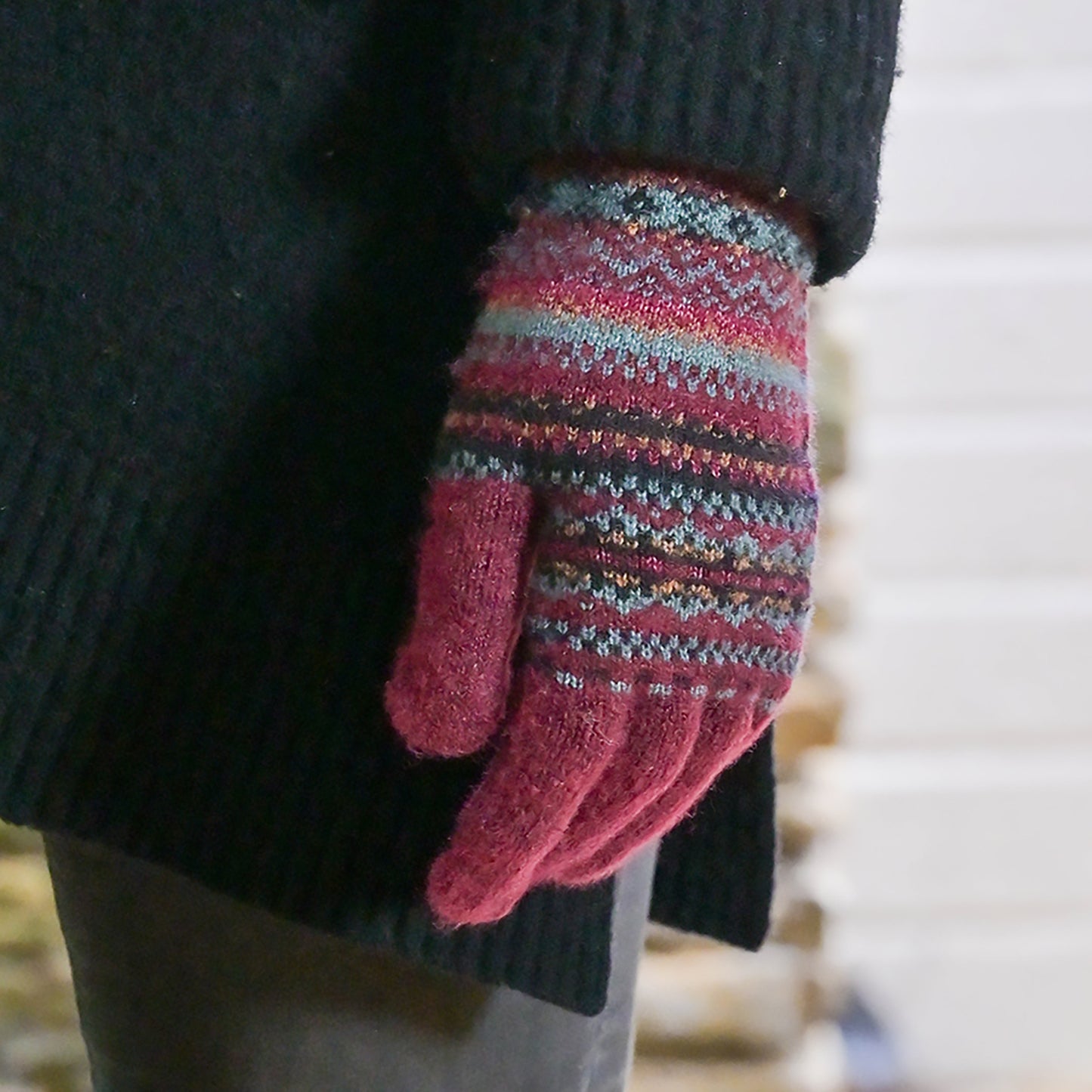 Finola Knitted Gloves | Burgundy