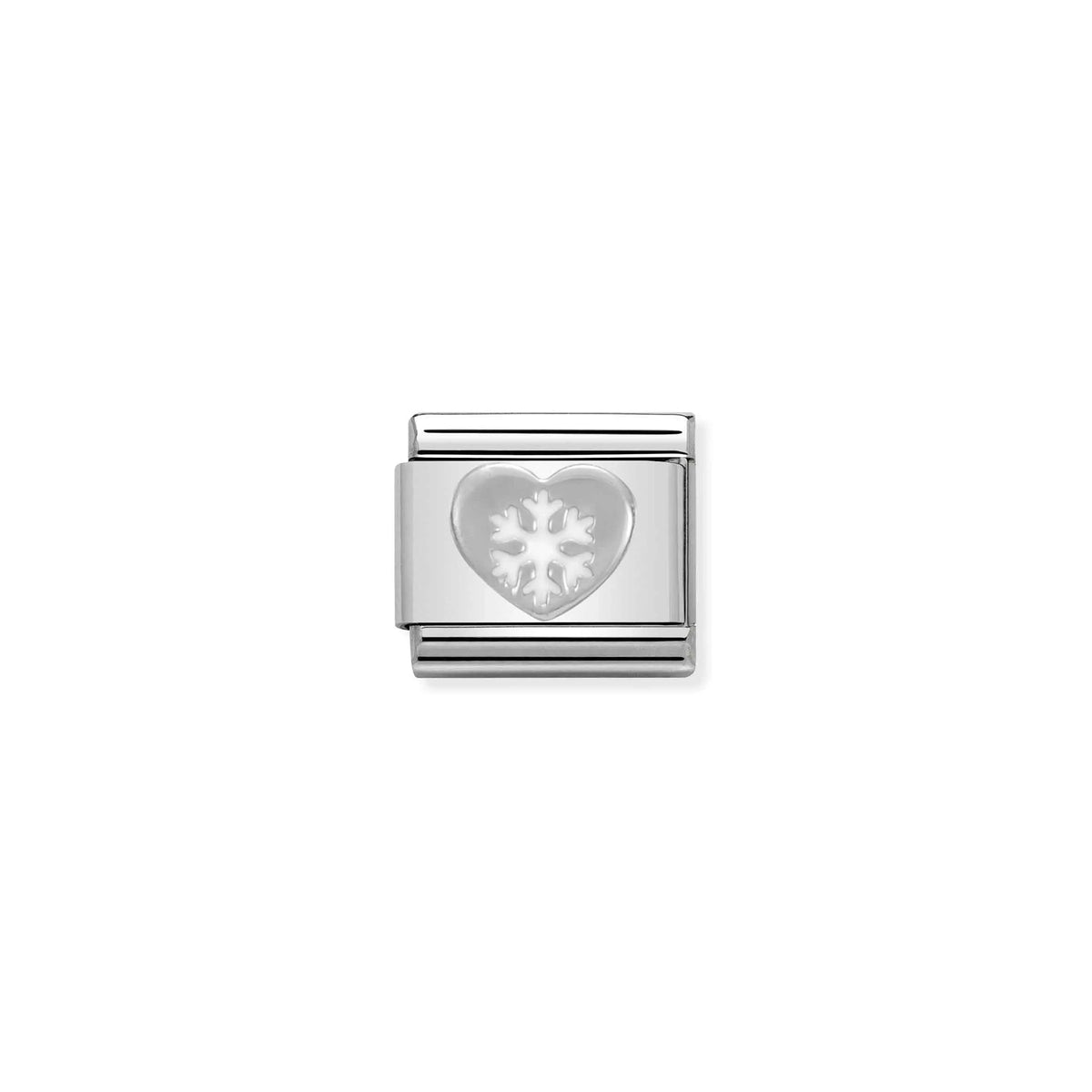 Nomination charm link featuring a silver heart with a white enamel snowflake in the centre
