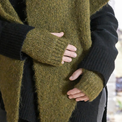 Ashleigh Knitted Wrist Warmers | Khaki Green