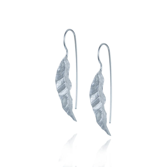Silver satin banana leaf shaped threader earrings