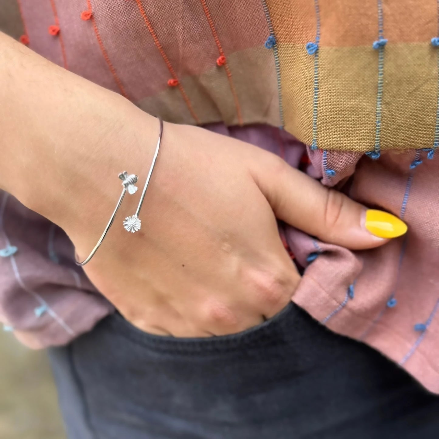 Bee & Daisy | Bangle