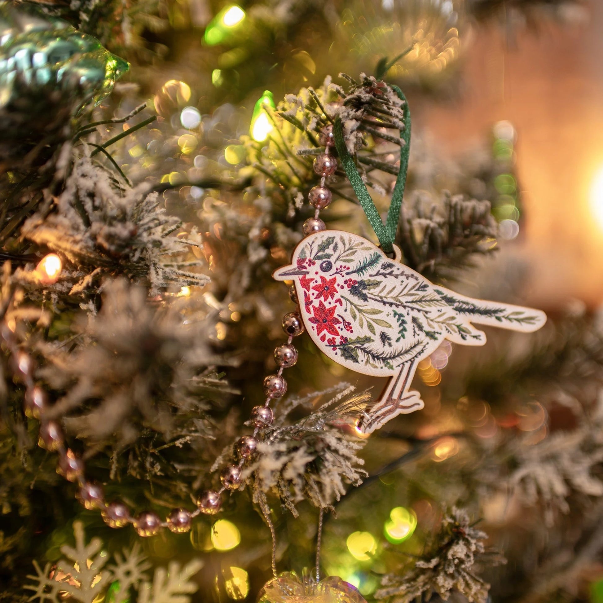 Wooden robin Christmas tree decoration