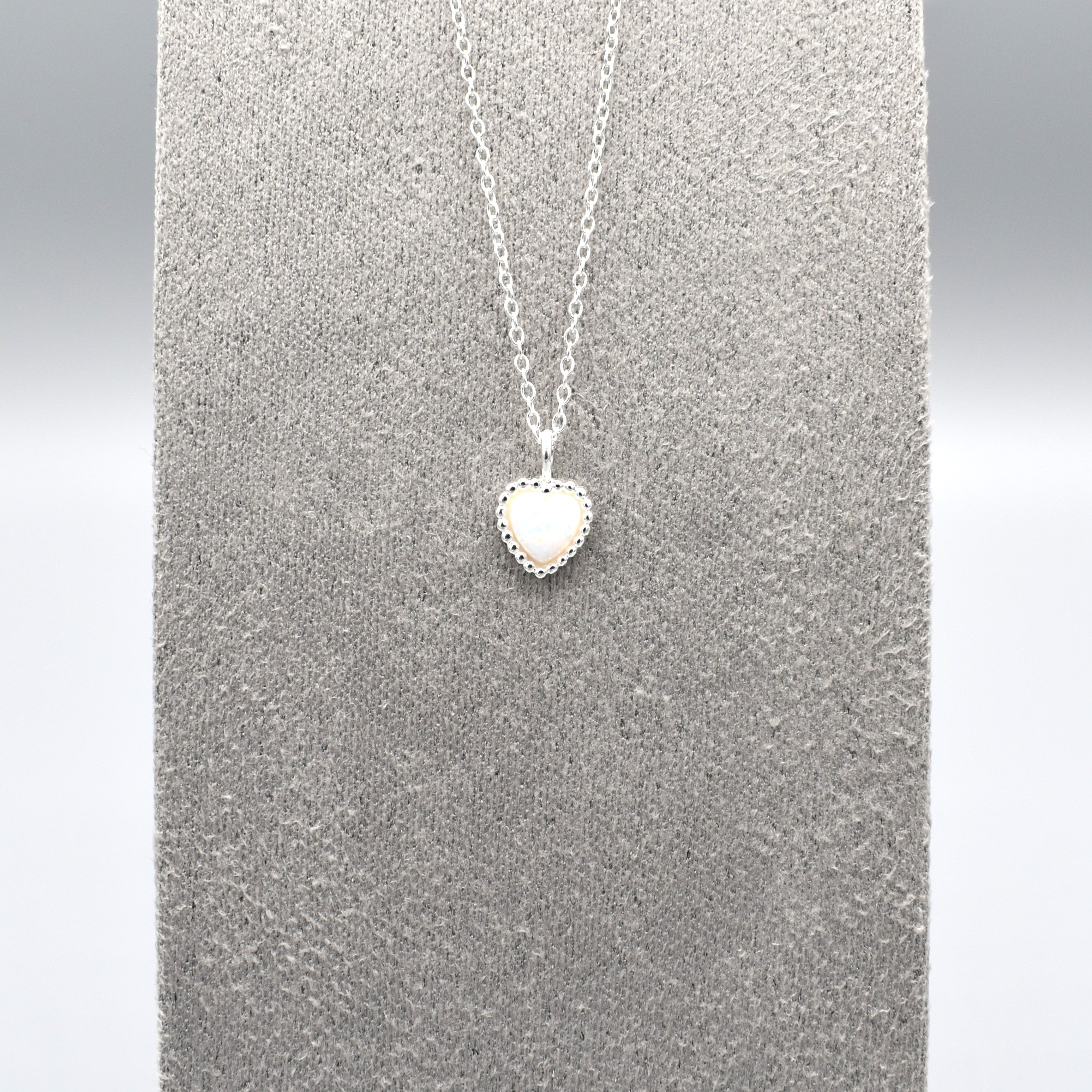 Heart Rich Set White Opal PEND