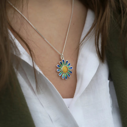 Daisies At Dawn SCAA | Medium Pendant