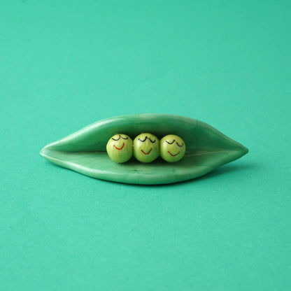 Glass Figurine Ornament | Peas in a Pod