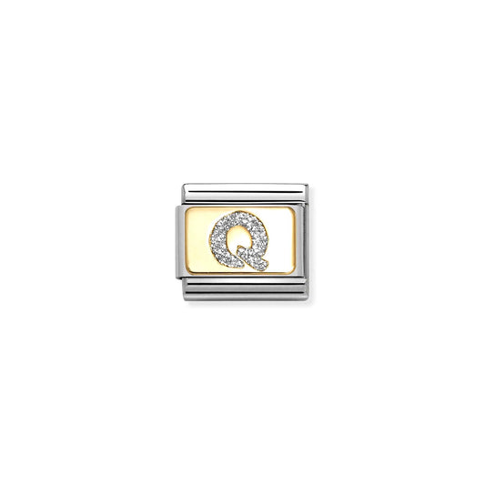 Nomination charm link featuring a gold plaque with a silver glitter letter Q