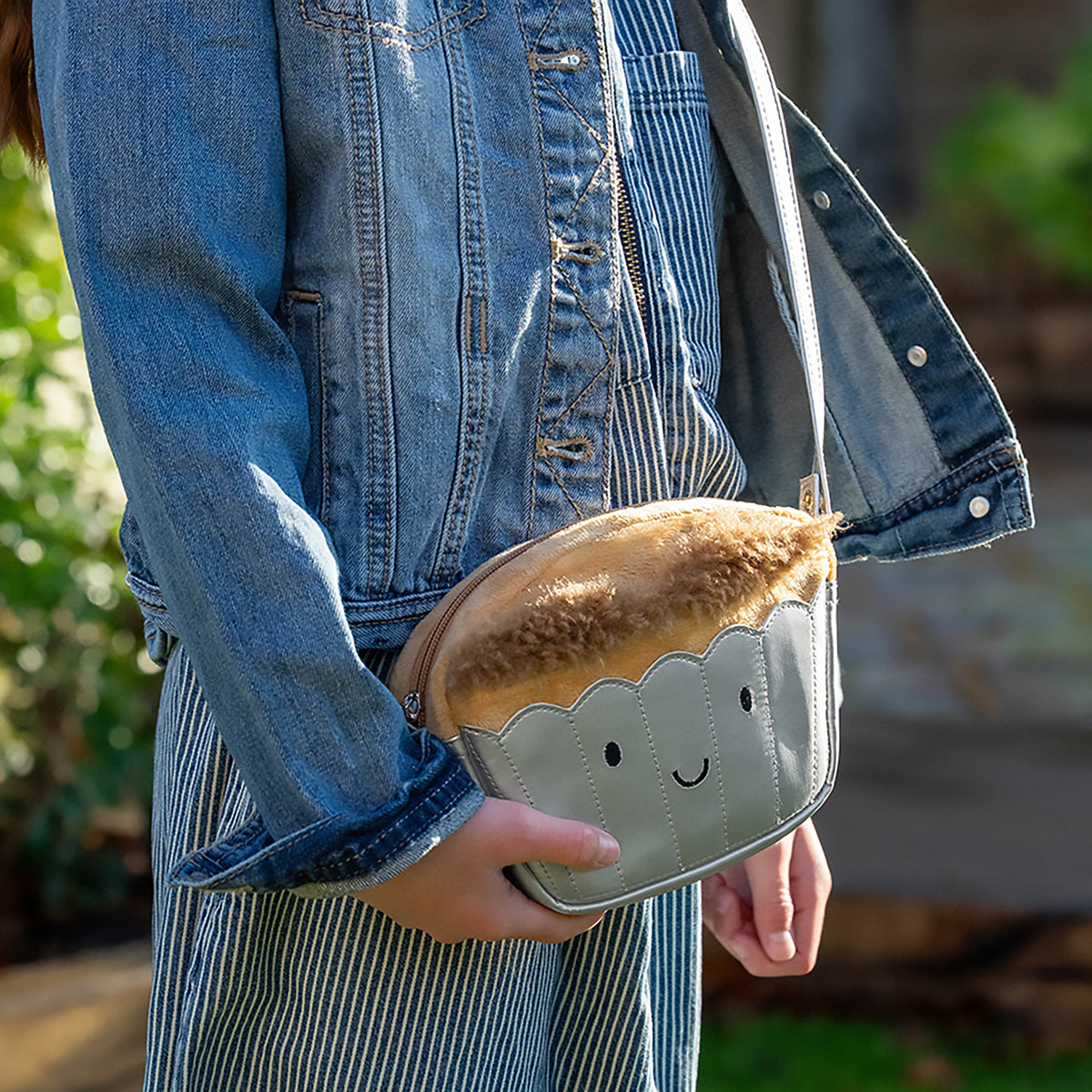 Kids Cross-Body Bag | Happy Mandy Cupcake