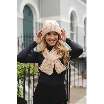 Knitted Pull-Through Scarf | Candied Ginger