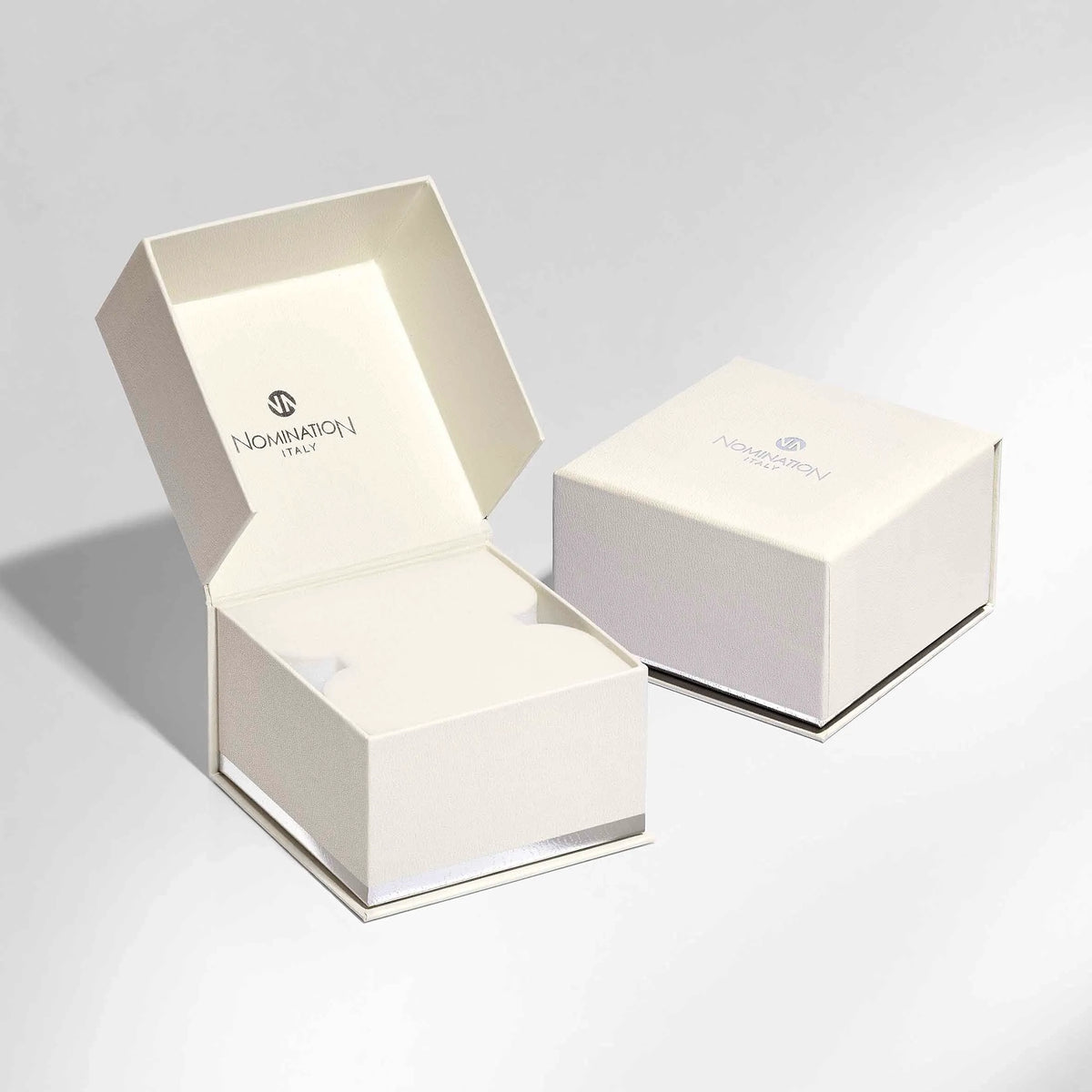 White packaging box for Nomination Italy composable watches