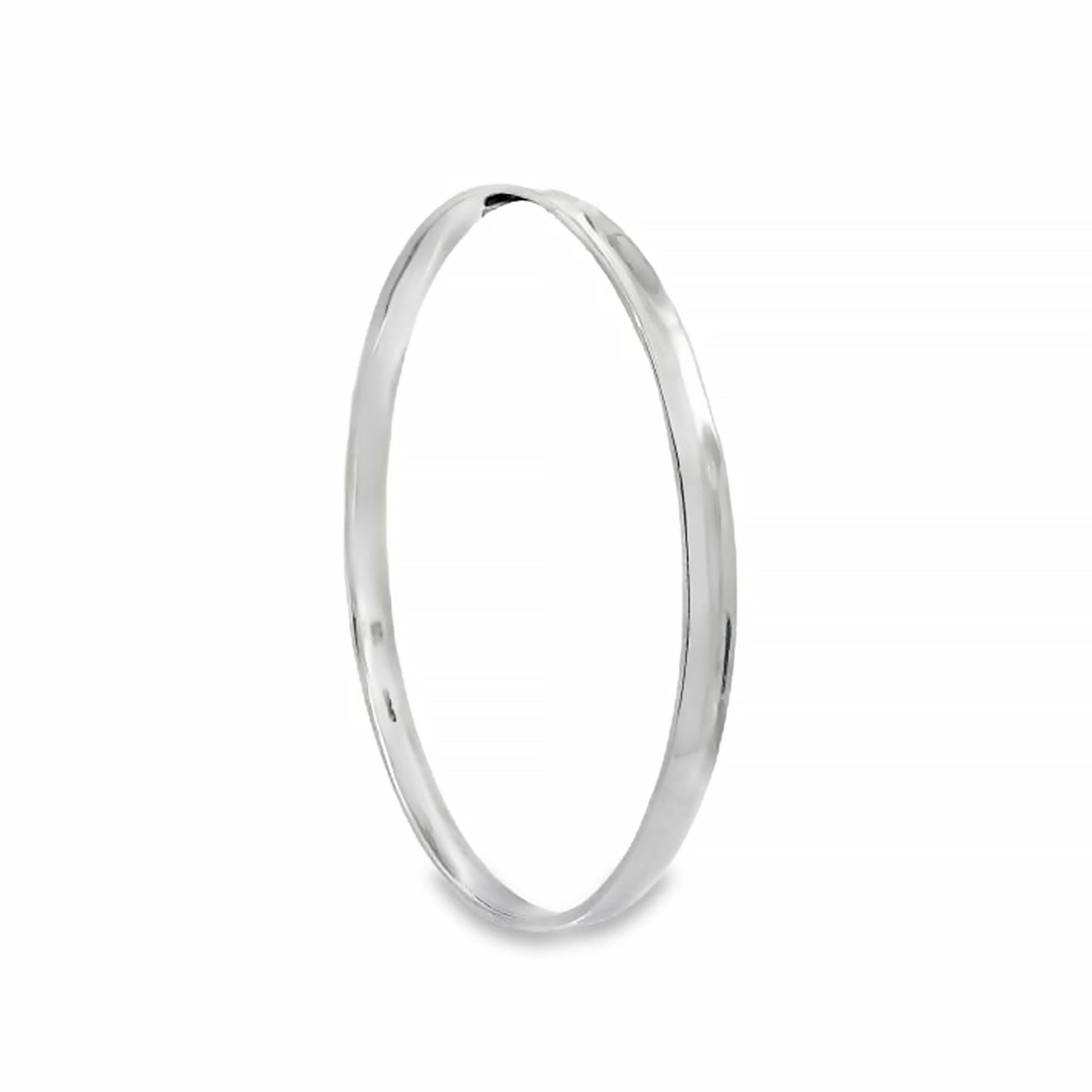Silver concave bevel bangle