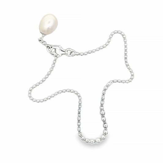 A silver popcorn chain bracelet with pear shaped white pearl detail