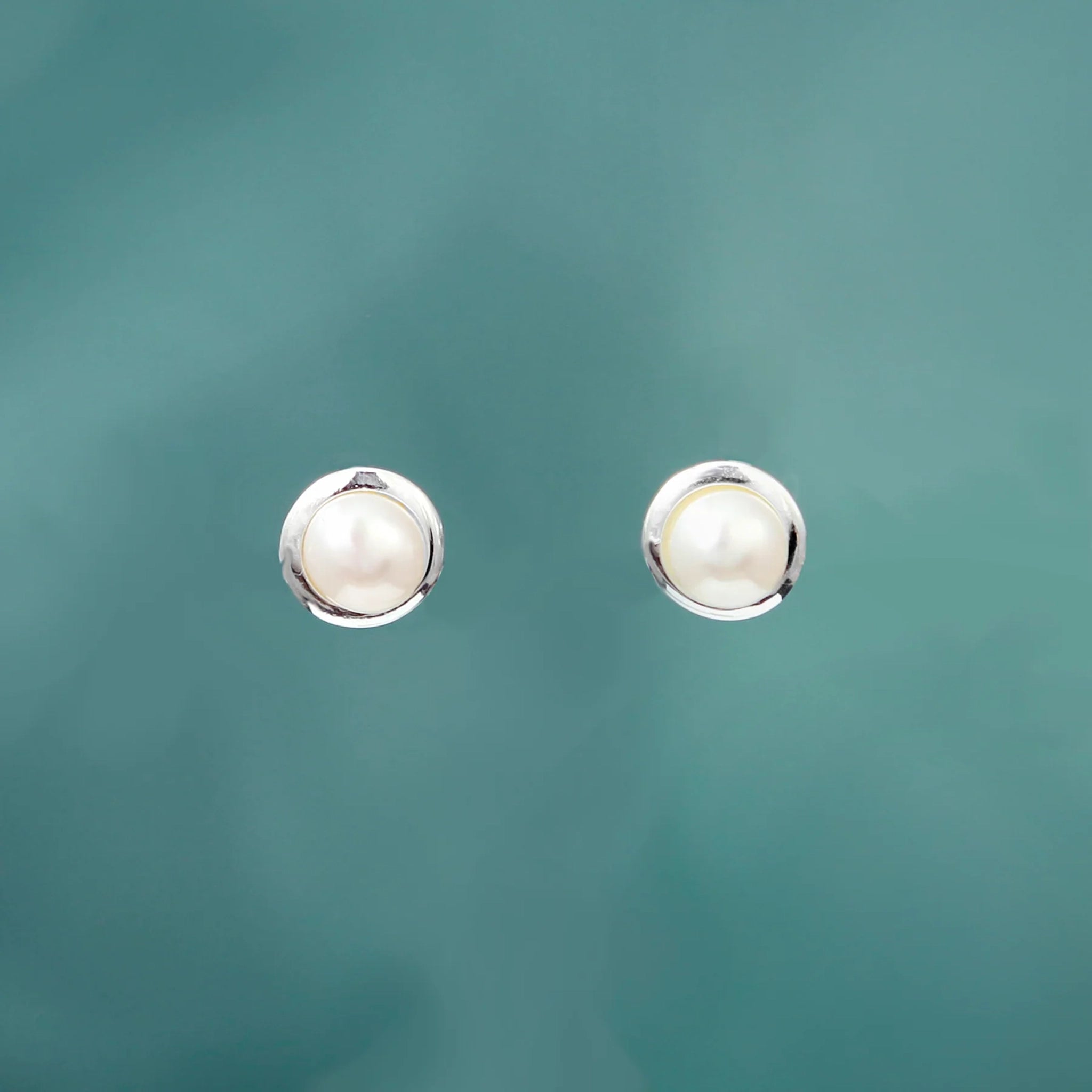Christin Ranger Pearl Stud Earrings | Juniper Aberdeen