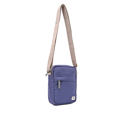 Bond Crossbody Bag in Oceana