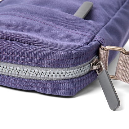 Bond Crossbody Bag in Oceana