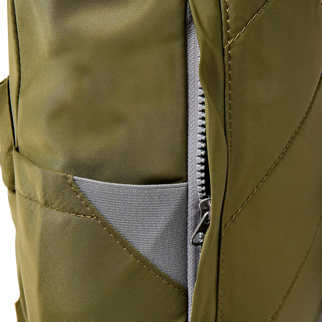 Canfield Backpack in Chive | Medium