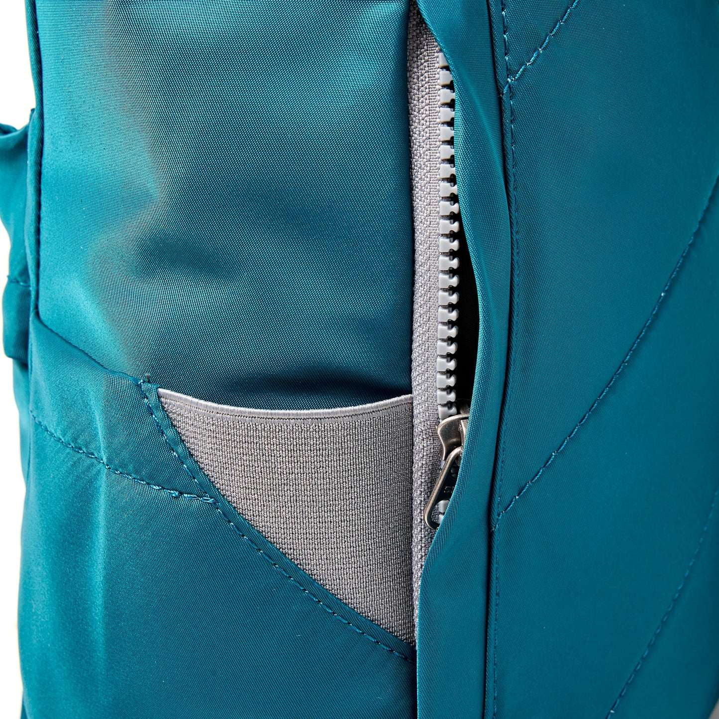 Canfield Backpack in North Sea | Small