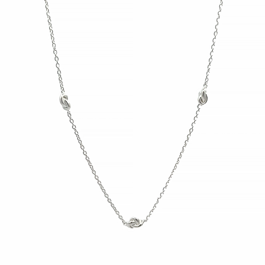 A simple chain with three Russian ring links