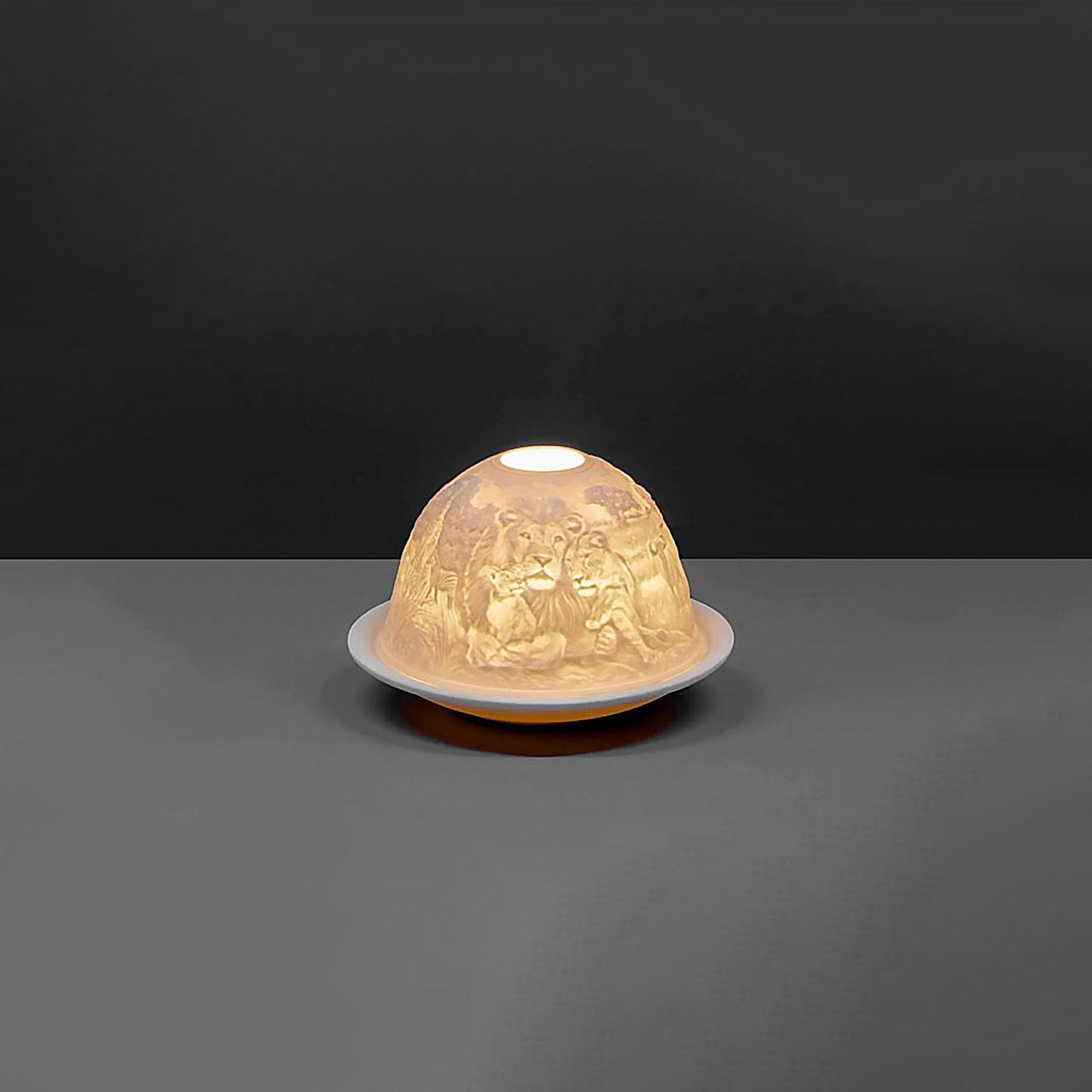 White porcelain dome candle holder with a safari scene - on