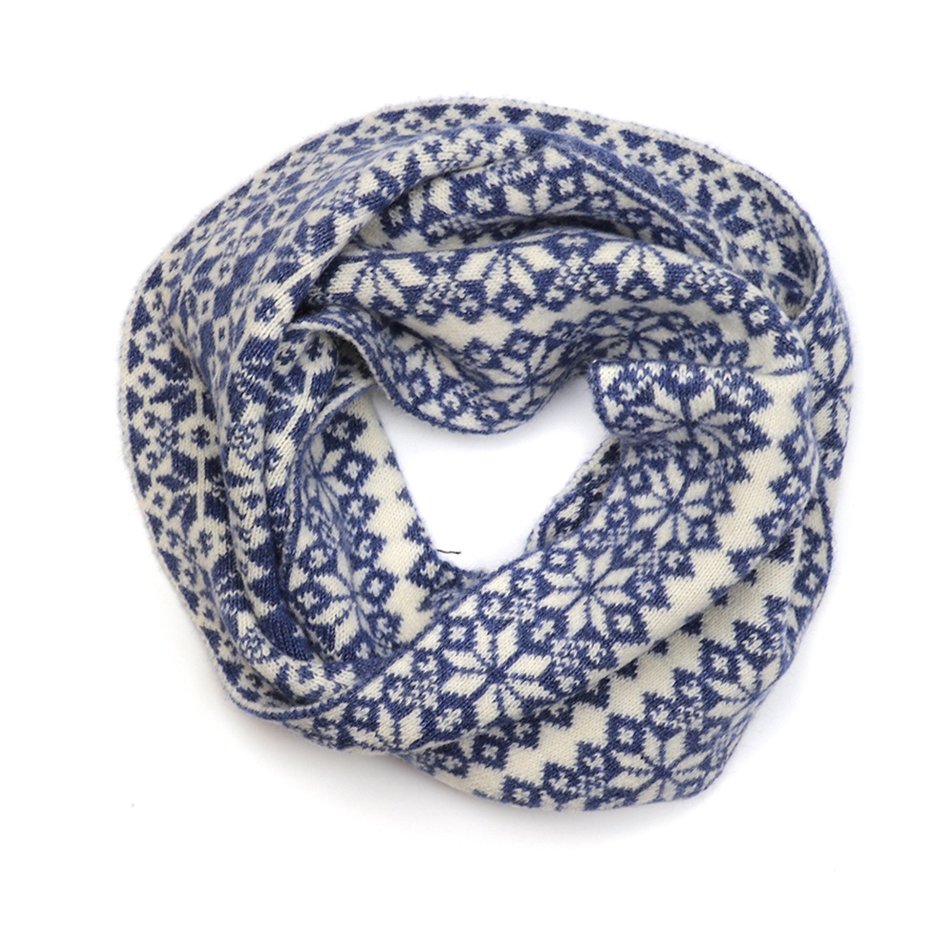 Scandi star patterned knitted snood scarf in blue and cream
