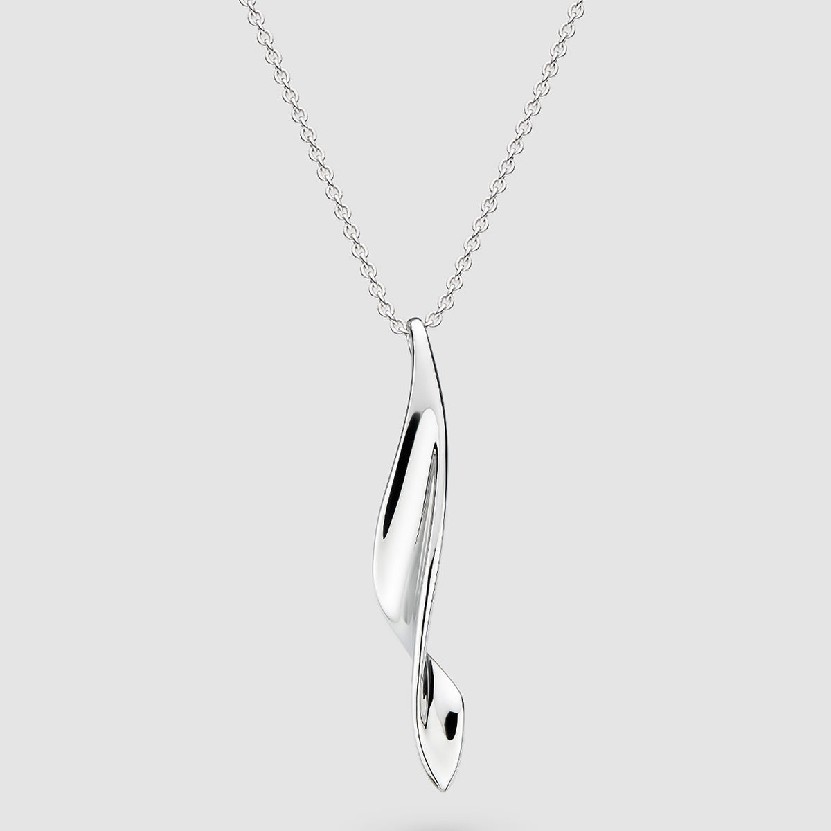 Serenity Curve | Pendant
