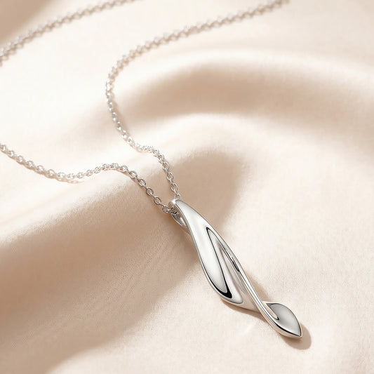 Serenity Curve | Pendant
