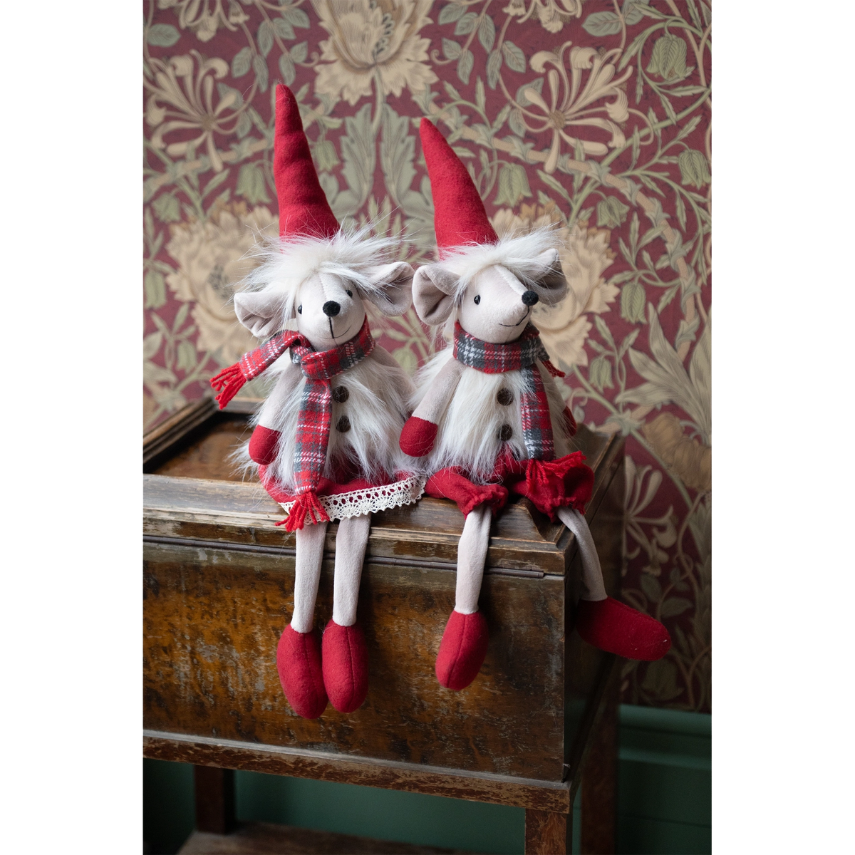 Christmas Decorations | Sitting Mouse 2 Assorted