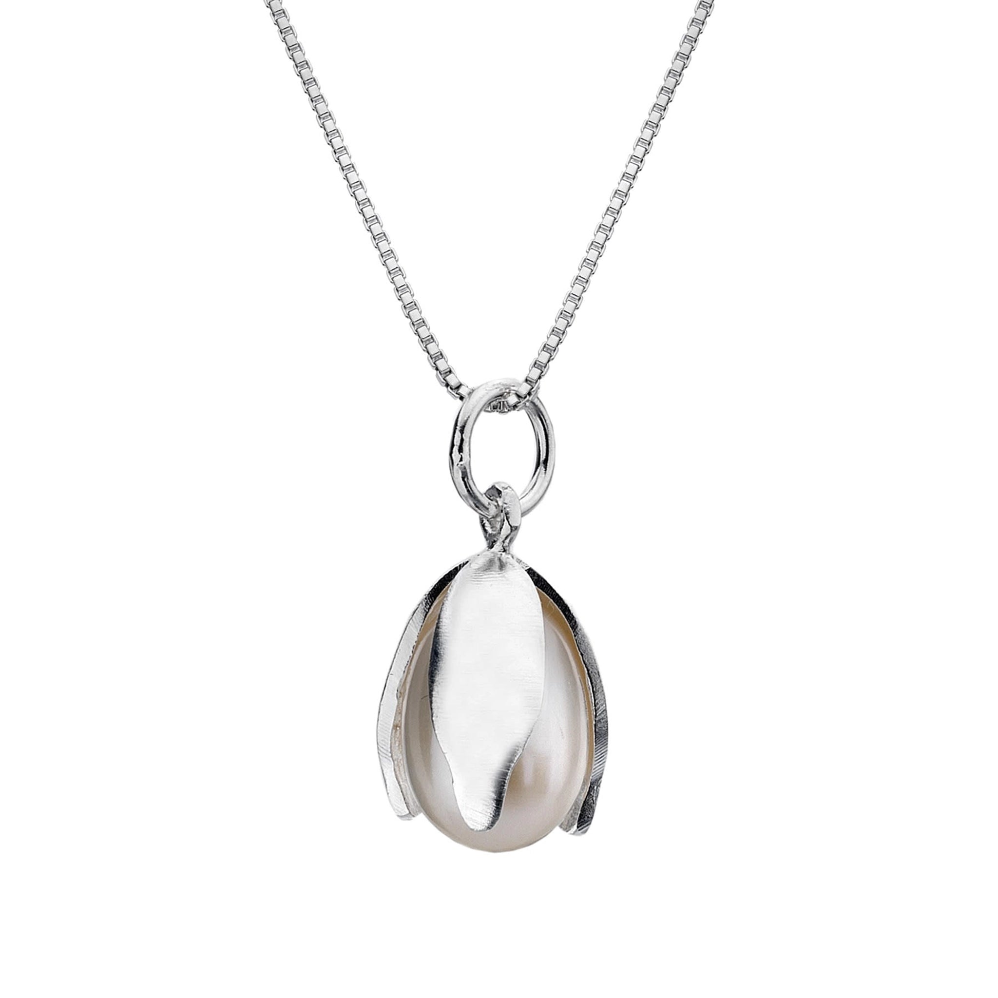 A snowdrop flower silver pendant with a white teardrop pearl in the centre