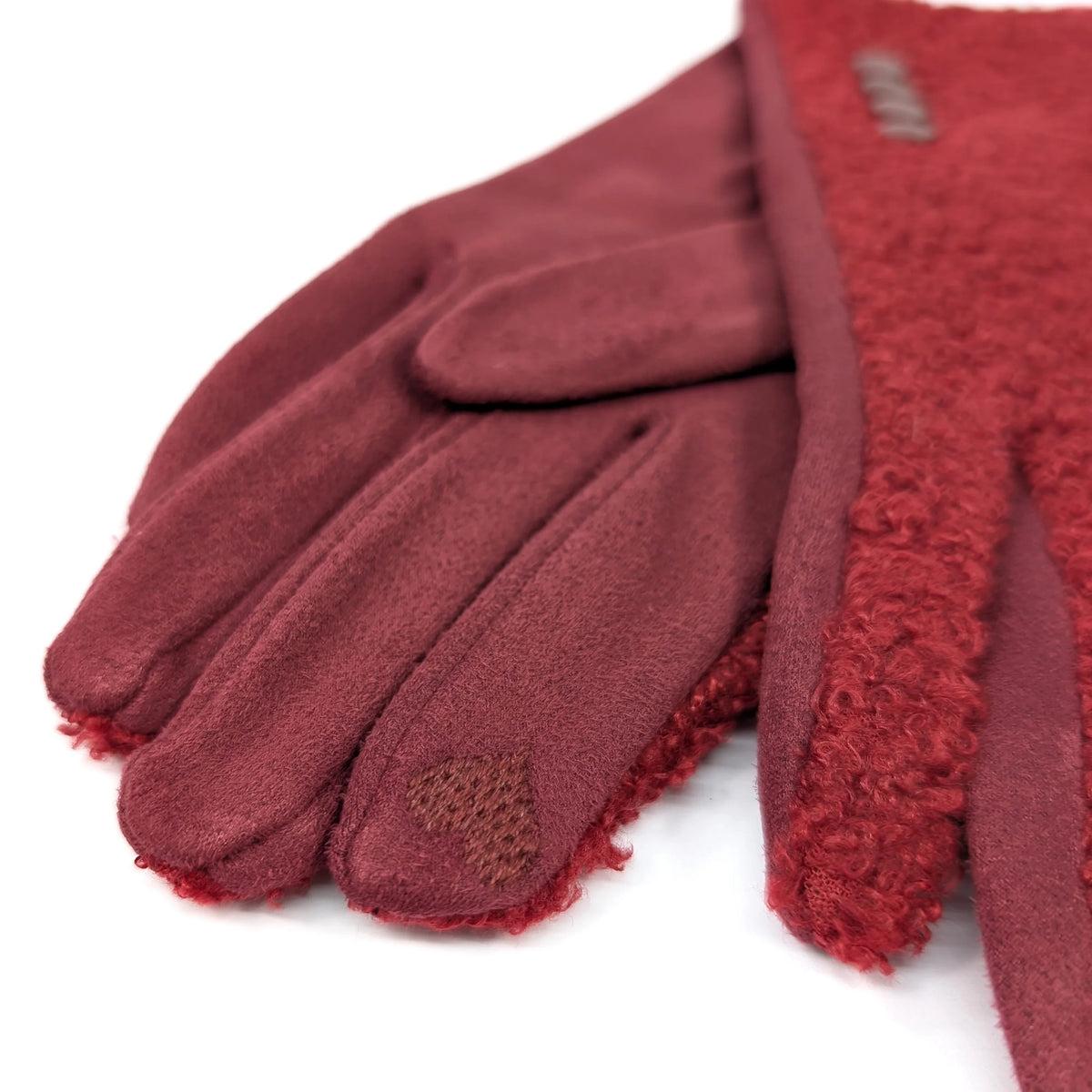 Buttoned Teddy Gloves | Dark Red