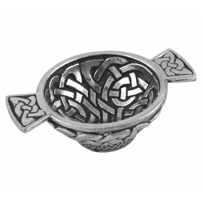 Medium Celtic Knot Quaich