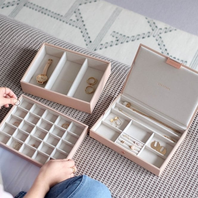 Medium Classic Jewellery Box in Blush Pink